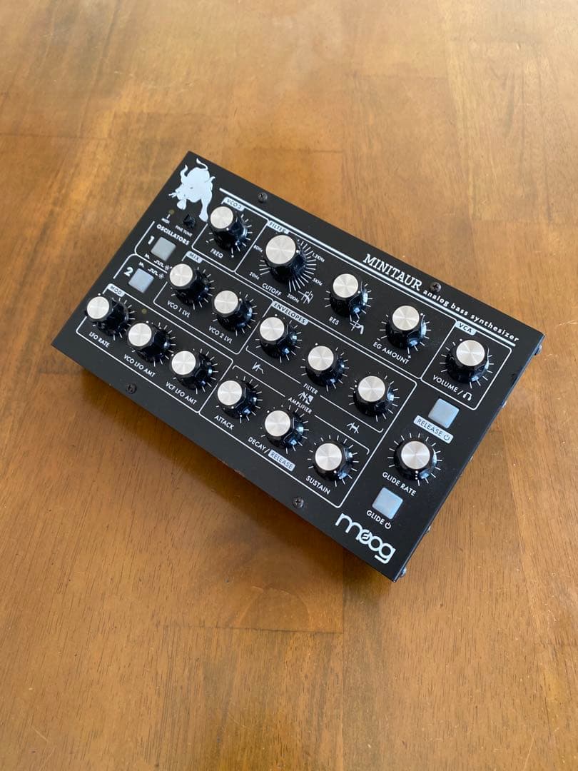 鍵盤楽器 Moog MINITAUR