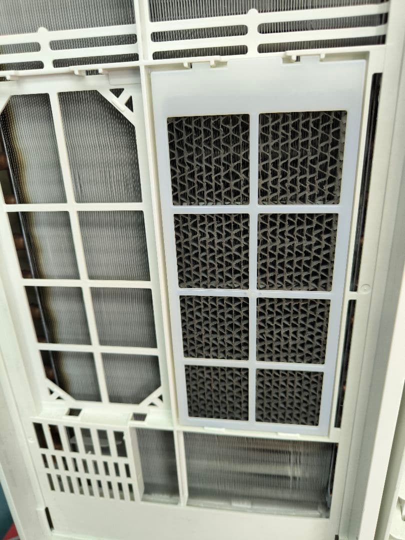 2020年製　コロナ窓用エアコン 　4～7畳用 CW-FA1620-WS