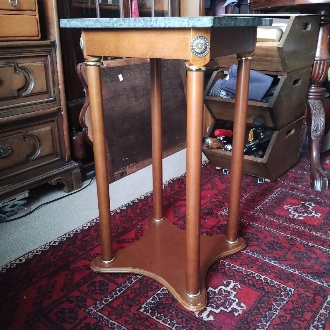 ゆ*う様 アンティーク調　サイドテーブル　大理石天板　コンソールテーブル　飾り台