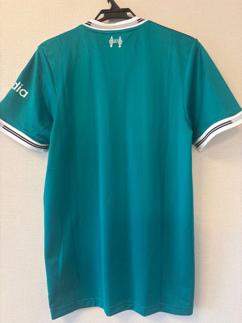 【ほぼ新品】リバプール　25/26 サード　オーセンティック　半袖　Ｌ
