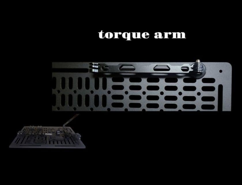 ●アーム付き●46～50L アルミコンテナ用 L サイズ　上蓋パネル　穴あけ対応