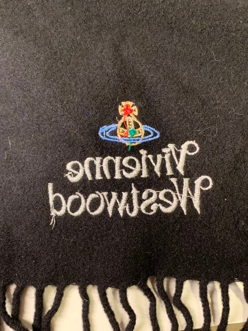 【極美品】Vivienne Westwood ブラックマフラー