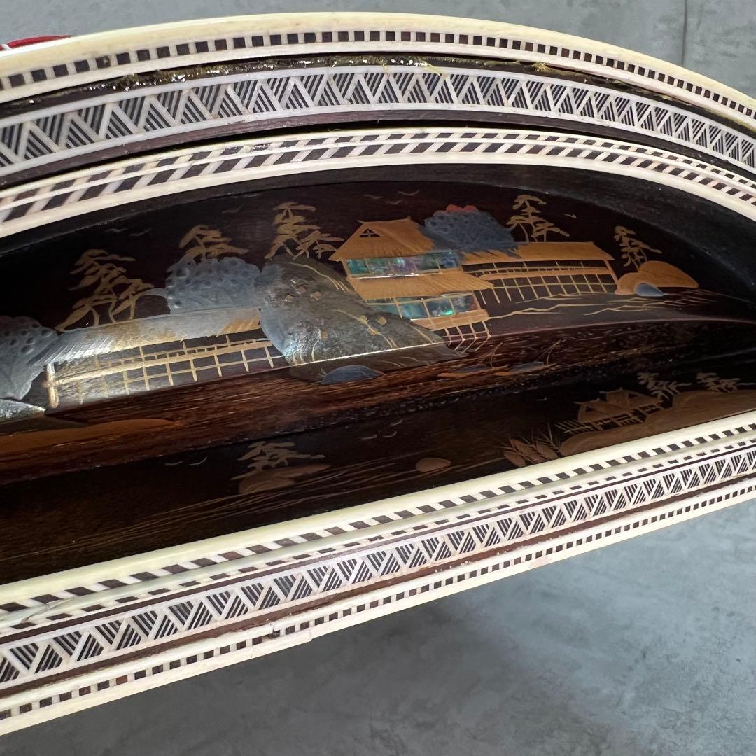 高級上角 琴　金蒔絵　口前装飾あり　13弦　筝 和楽器　弦楽器　ジャンク　現状品