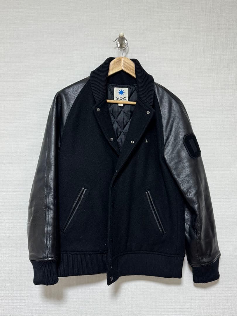 GDC 初期名作スタジャン 蓮 ロータス 刺繍 レザー　Lサイズ