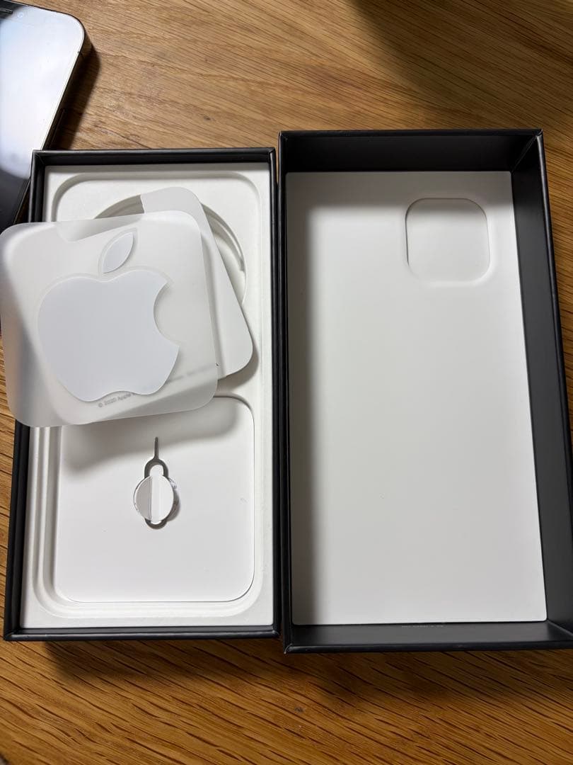 Apple iPhone 12 Pro グラファイト 本体