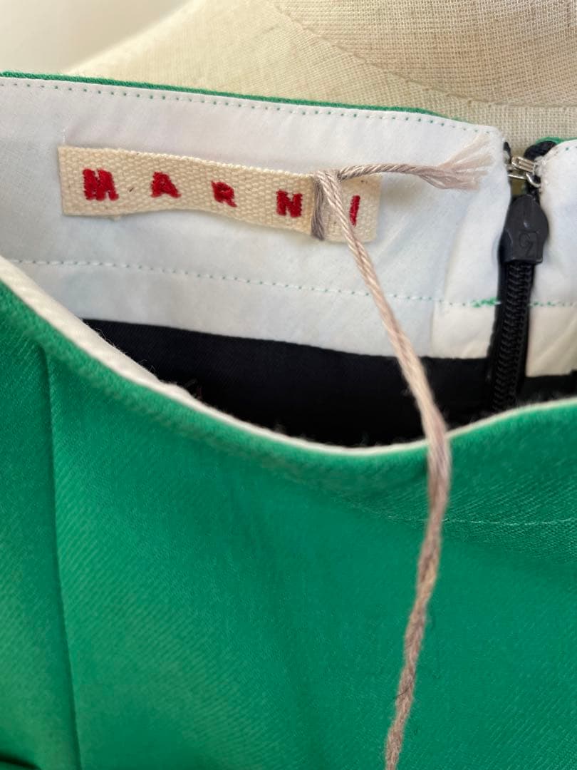 セール⚫︎MARNI⚫︎ グリーンのスカート 10Y