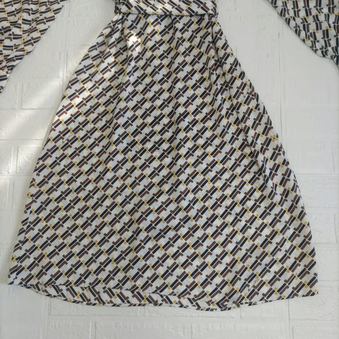 専用✨美品✨Aquascutum　アクアスキュータム　アブストラクトプリント