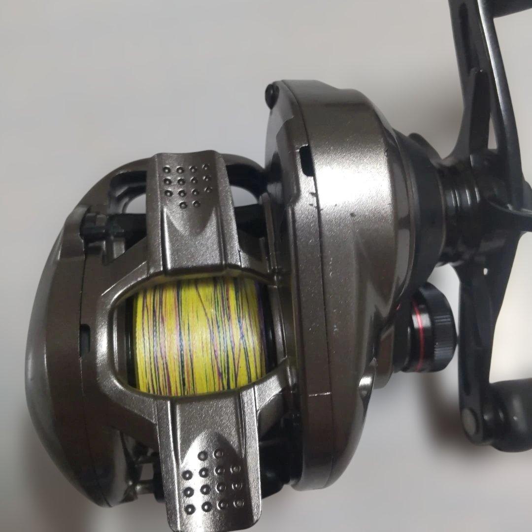 スコーピオン BFS 8.2　左ハンドル