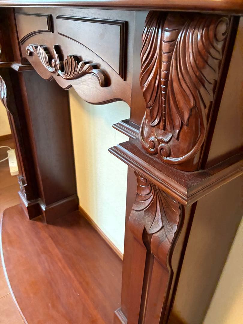 ヨーロピアンマントルピース　暖炉風