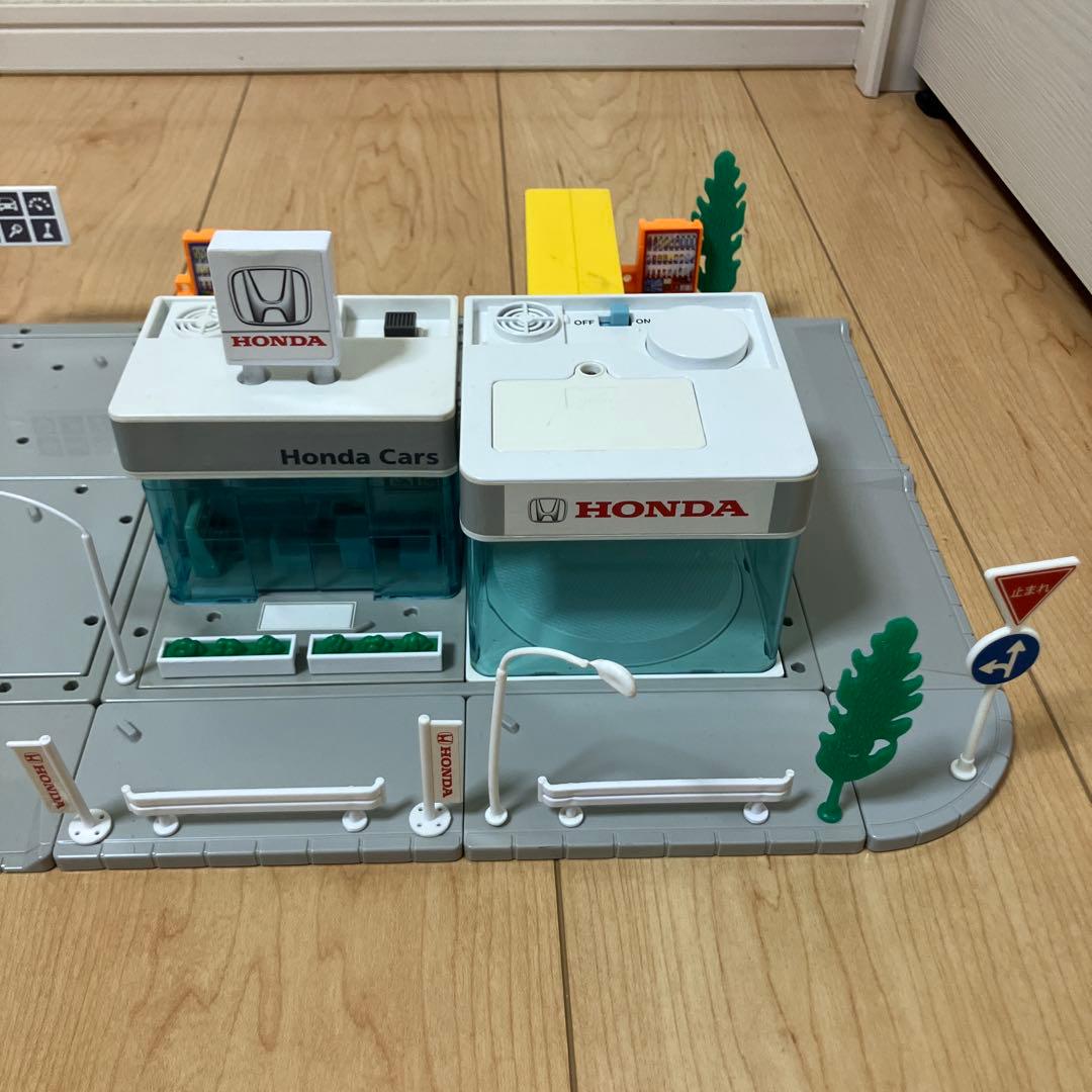 トミカタウン　ホンダカーズ　洗車場
