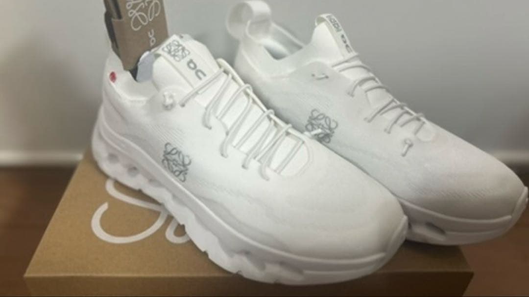 LOEWE ロエベ×オン　クラウドティルト　スニーカー　ホワイト　24cm