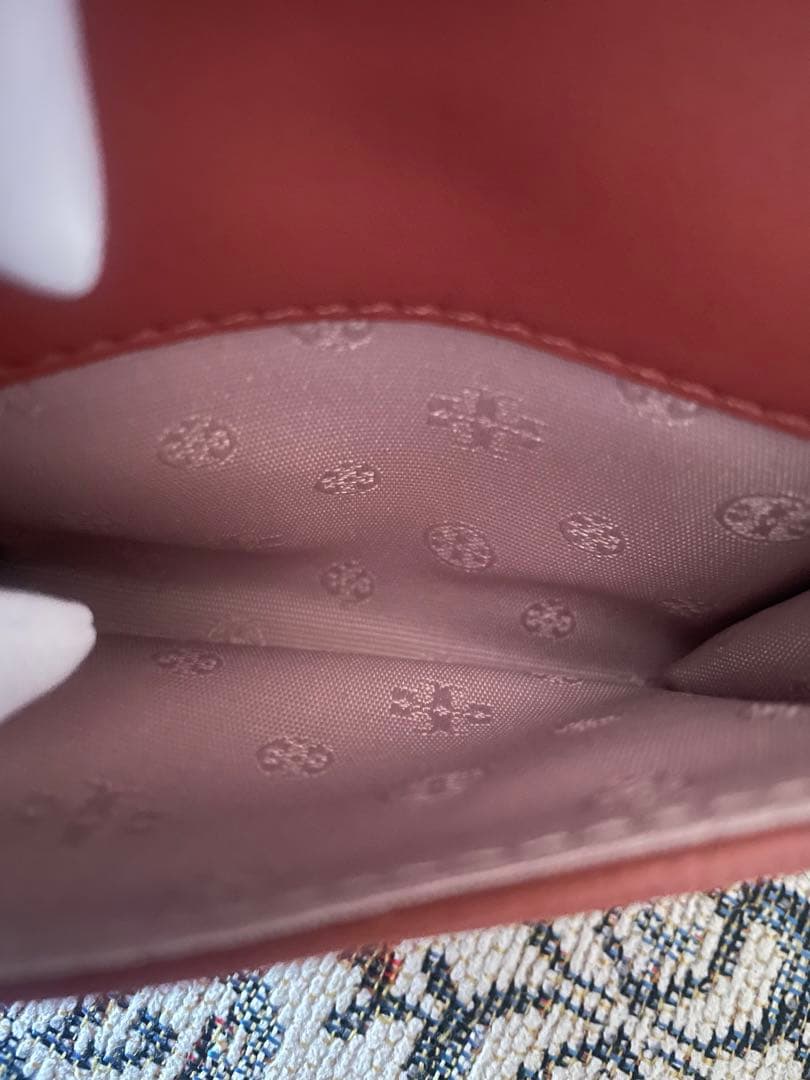 新品Tory Burch Willa 名刺入れ　カードケース　小銭入れ レザー