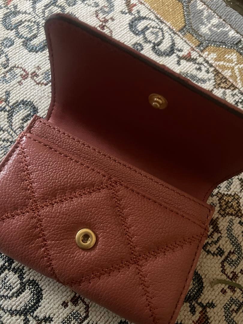 新品Tory Burch Willa 名刺入れ　カードケース　小銭入れ レザー
