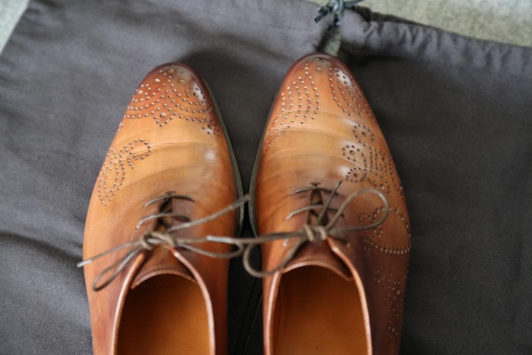 Berlutiメダリオン レースアップシューズ ブラウン ドレスシューズ