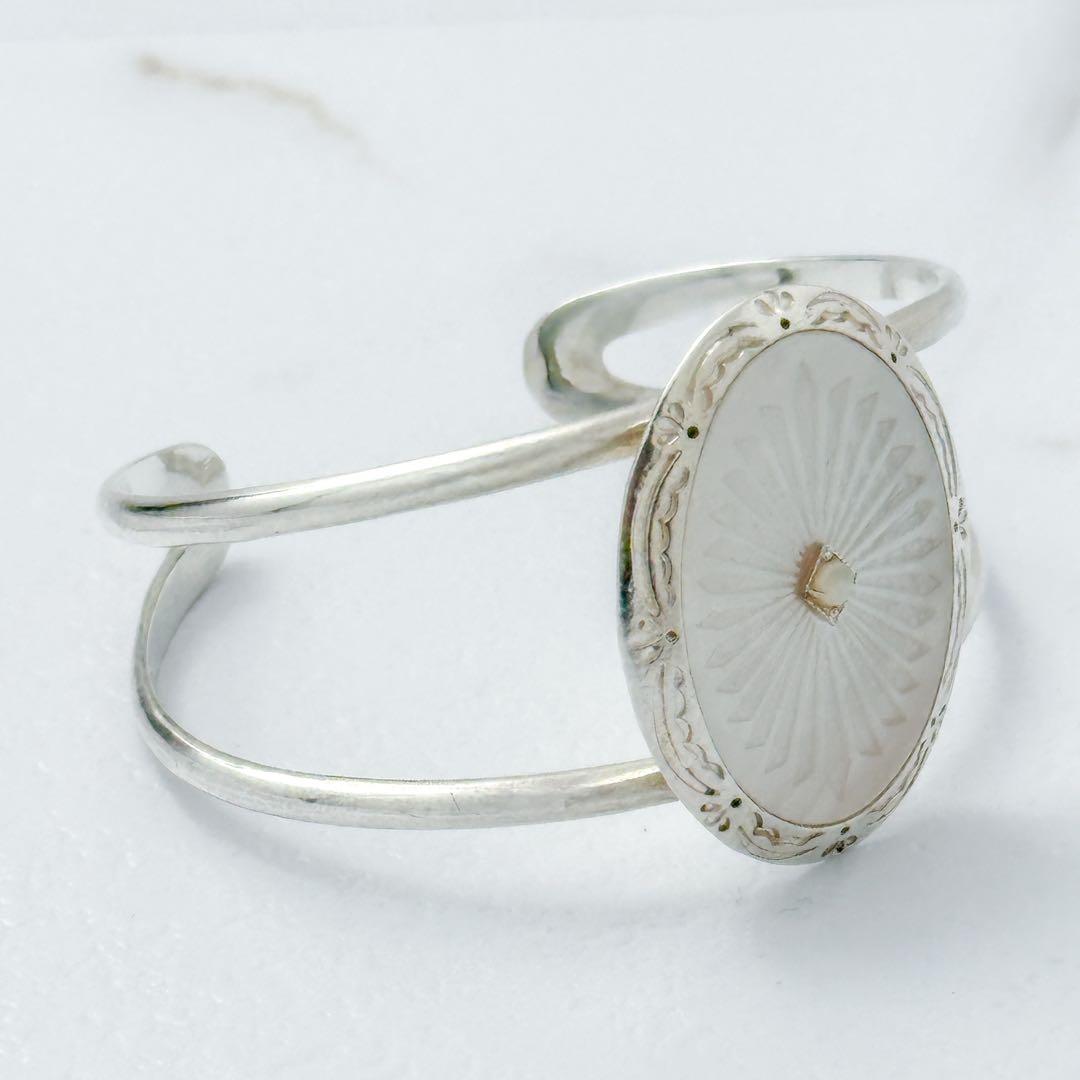 agete アガット　シルバー　シェル　バングル　オパール　オーバル