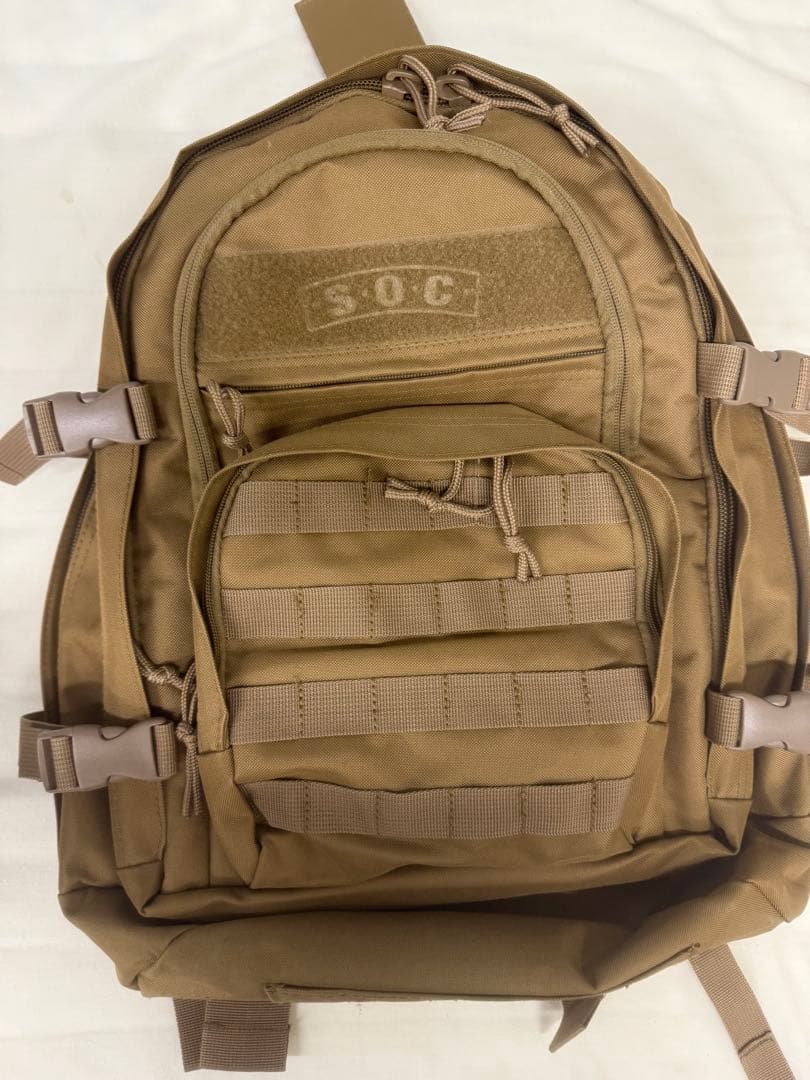タグ付き　SOC タンカラー バックパック