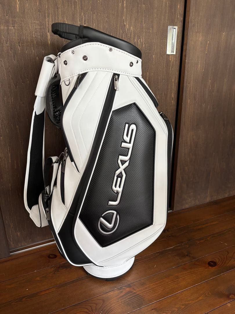 Lexus キャディバッグ ホワイト/ブラック 新品タグ付き