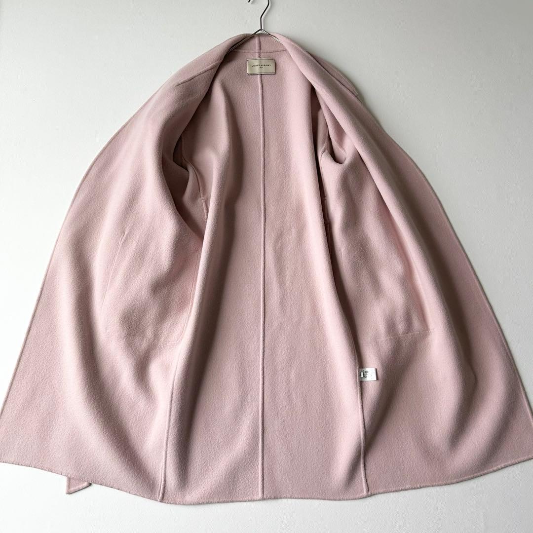 3072y美品 ユナイテッドアローズ ノーカラーロングリバーコート ピンク