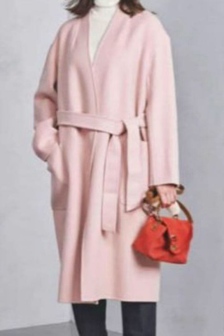 3072y美品 ユナイテッドアローズ ノーカラーロングリバーコート ピンク