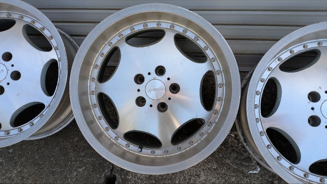 リョンリョン ENKEI　スポルシュディッシュ　17インチ　アルミホイール