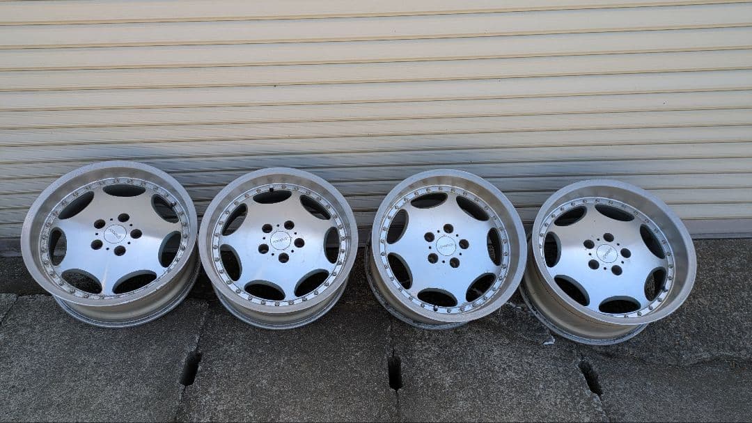 リョンリョン ENKEI　スポルシュディッシュ　17インチ　アルミホイール