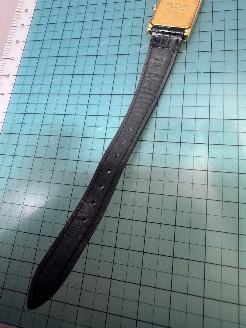 SEIKO セイコー EXCELINEレディース ゴールド 2F50-6280