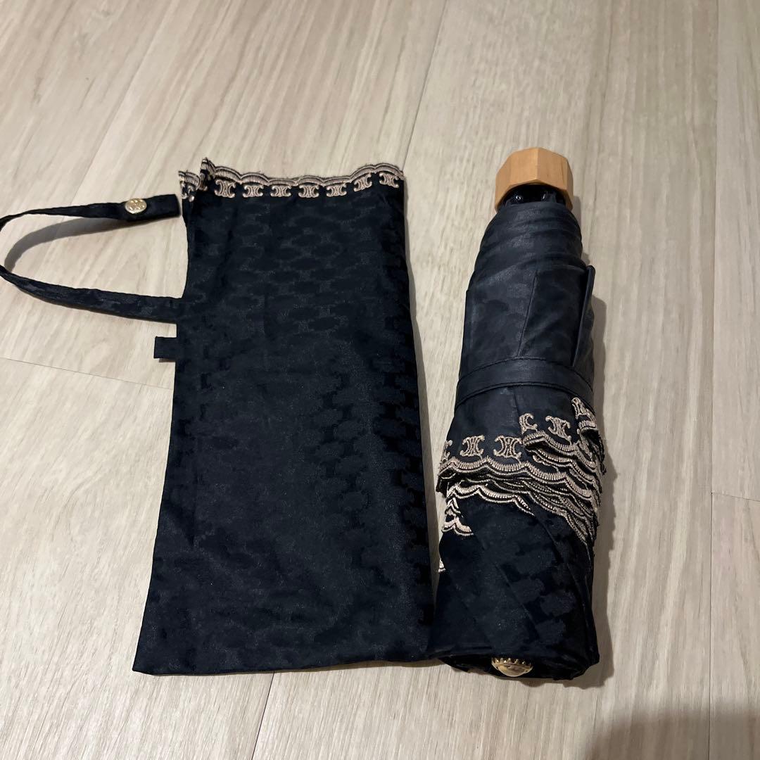 セリーヌ　折りたたみ日傘　ケース付き