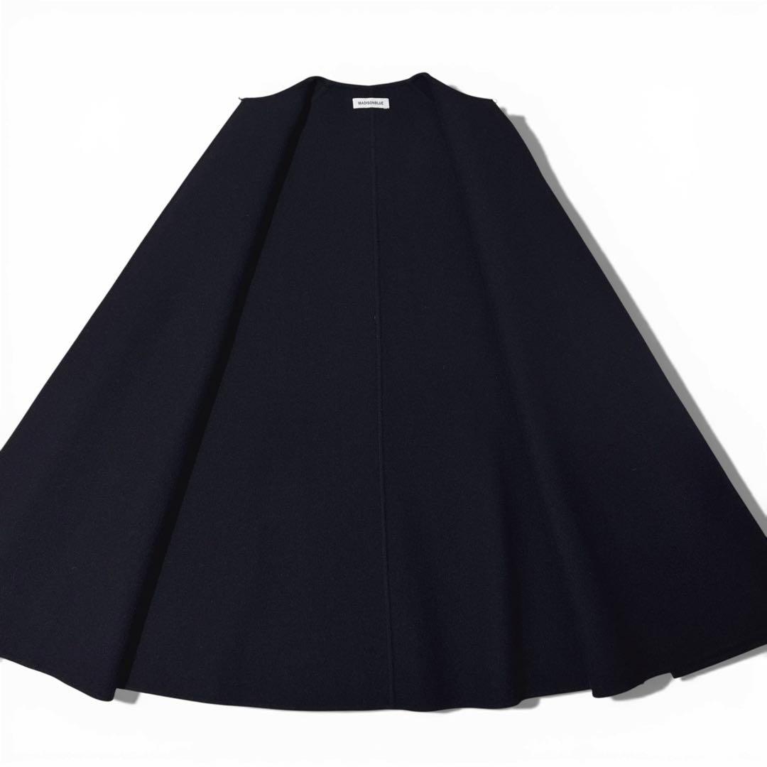 極美品✨️￥14万　マディソンブルー　リバー サイドスリット ケープコート　黒　1