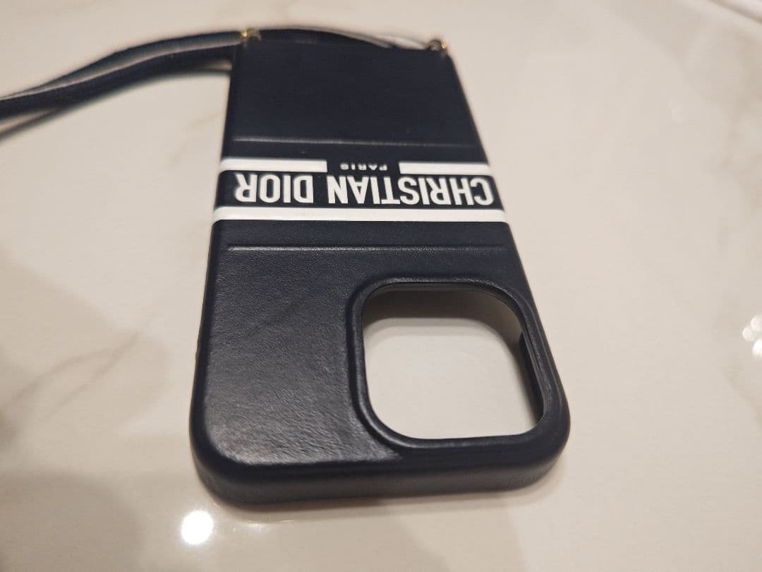 Christian Dior ストラップ付きiPhone13PROケース