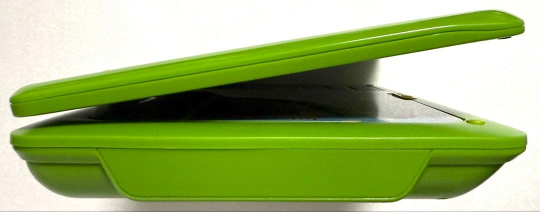 【美品】◼︎トイ・ストーリー◼︎9インチ★ポータブルDVDプレーヤー★付属品一式★