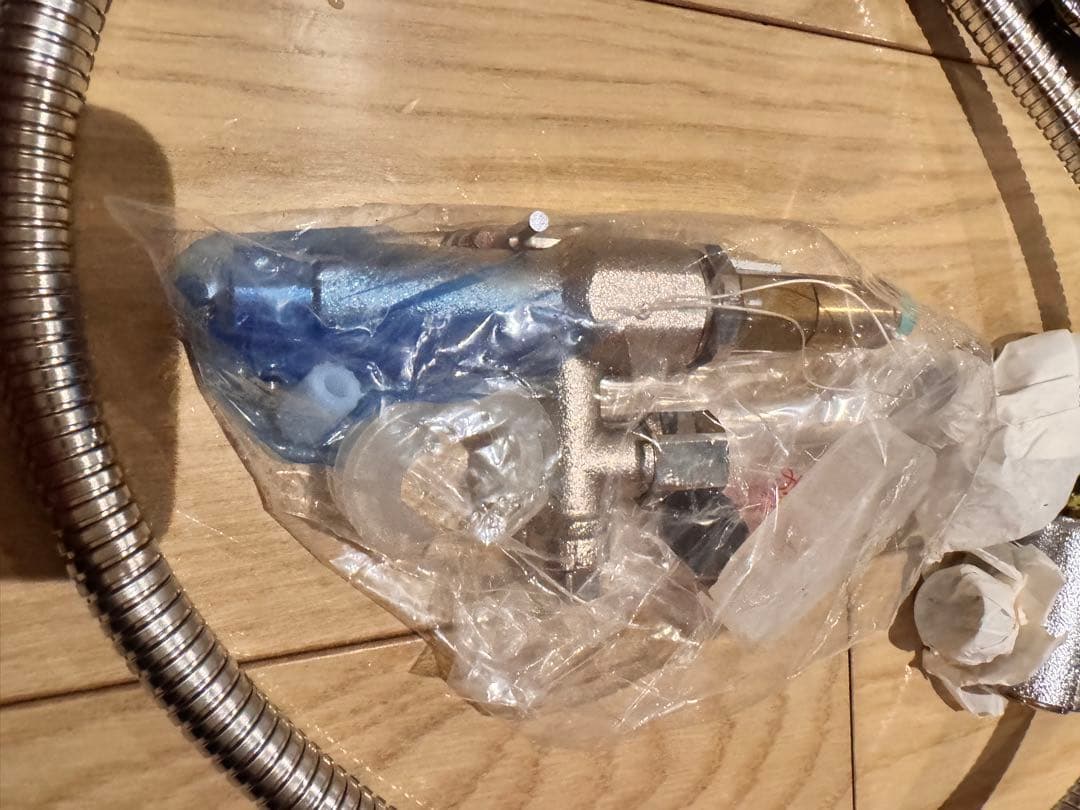 TOTO グースネック水栓TKN34PBTRR/TKN34PBTS ジャンク2個