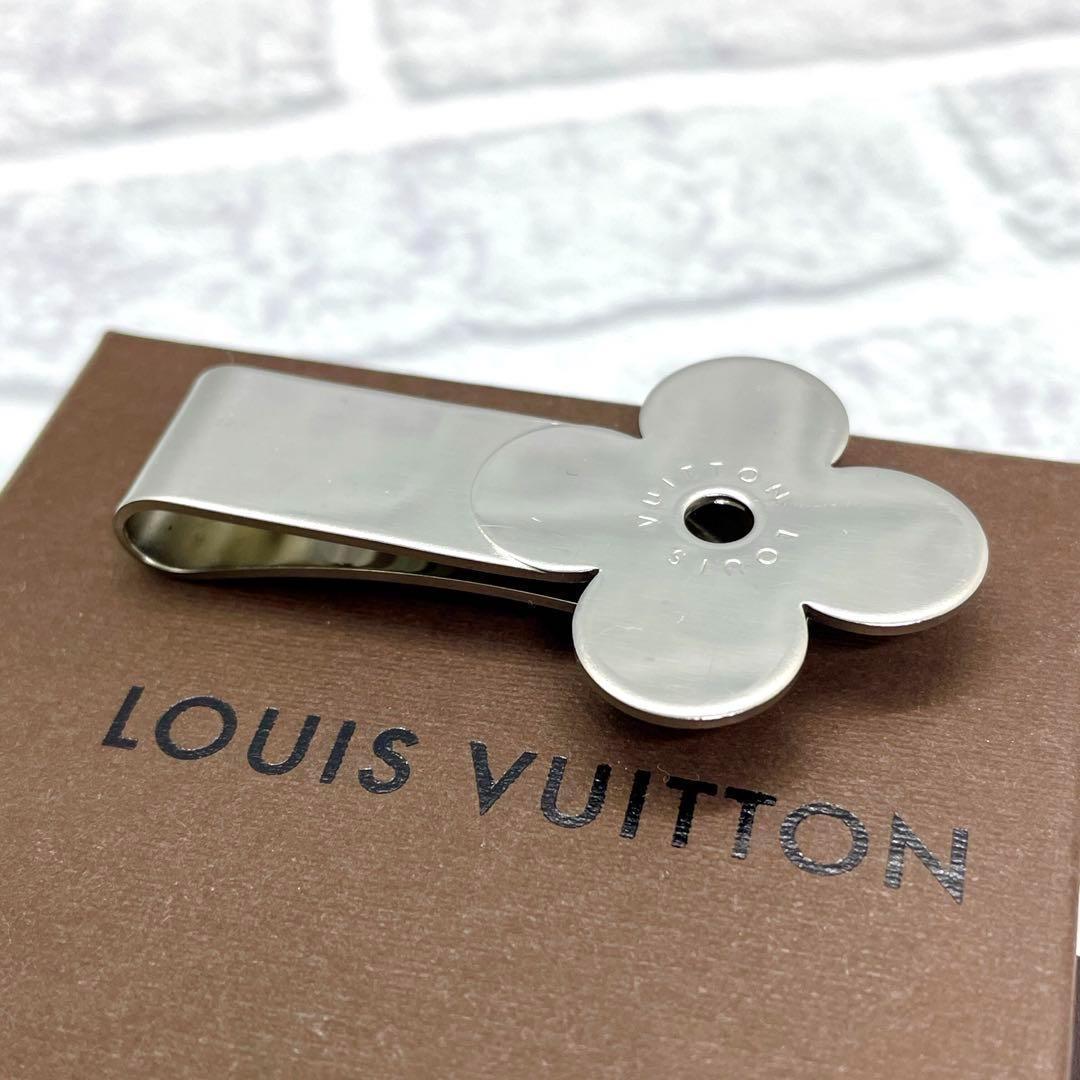 極美品 ルイヴィトン マネークリップ フラワー デザイン シルバー 箱付き