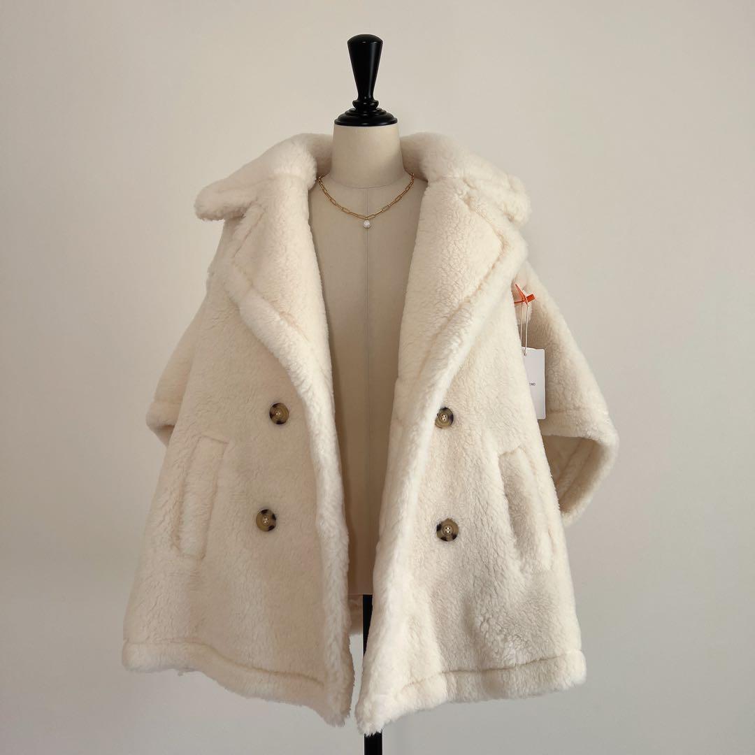 新品未使用 ベアテーラードポンチョアルパカ素材 ホワイト　テディケープ