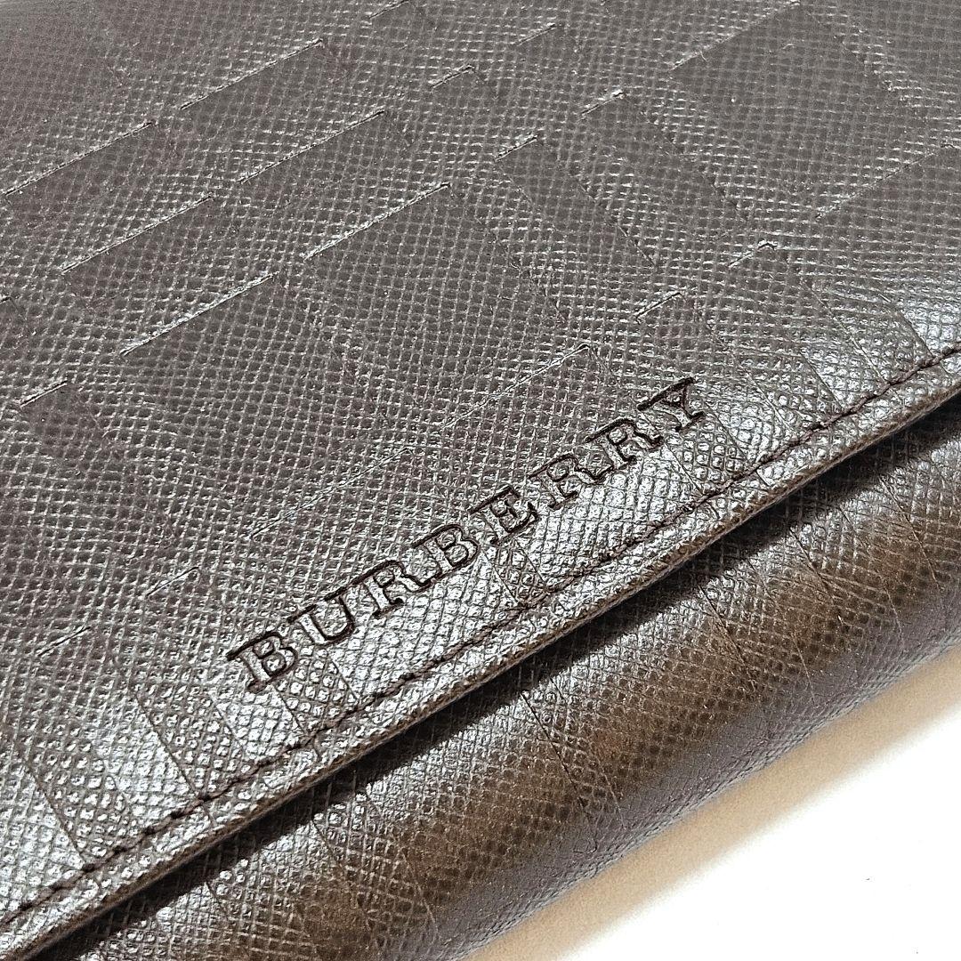 新品 バーバリー 折り財布 エンボスノバチェック ダークブラウン L字ファスナー