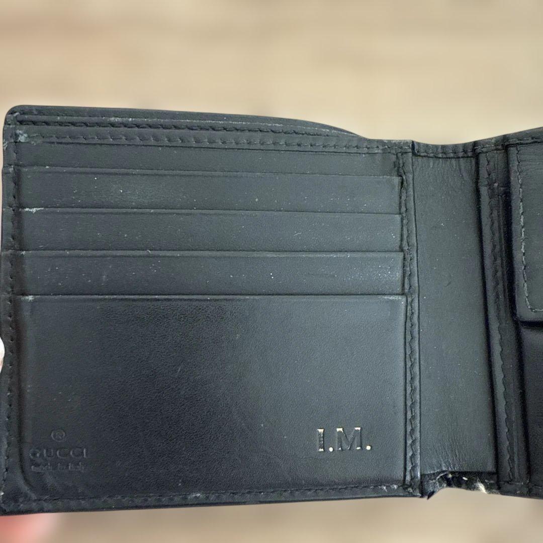 GUCCI グッチ　蛇デザイン 二つ折り財布