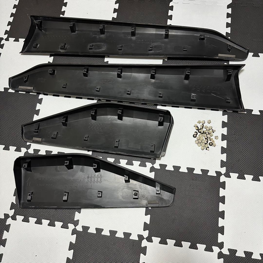 C-HR ドアアウトサイドモールディング セット