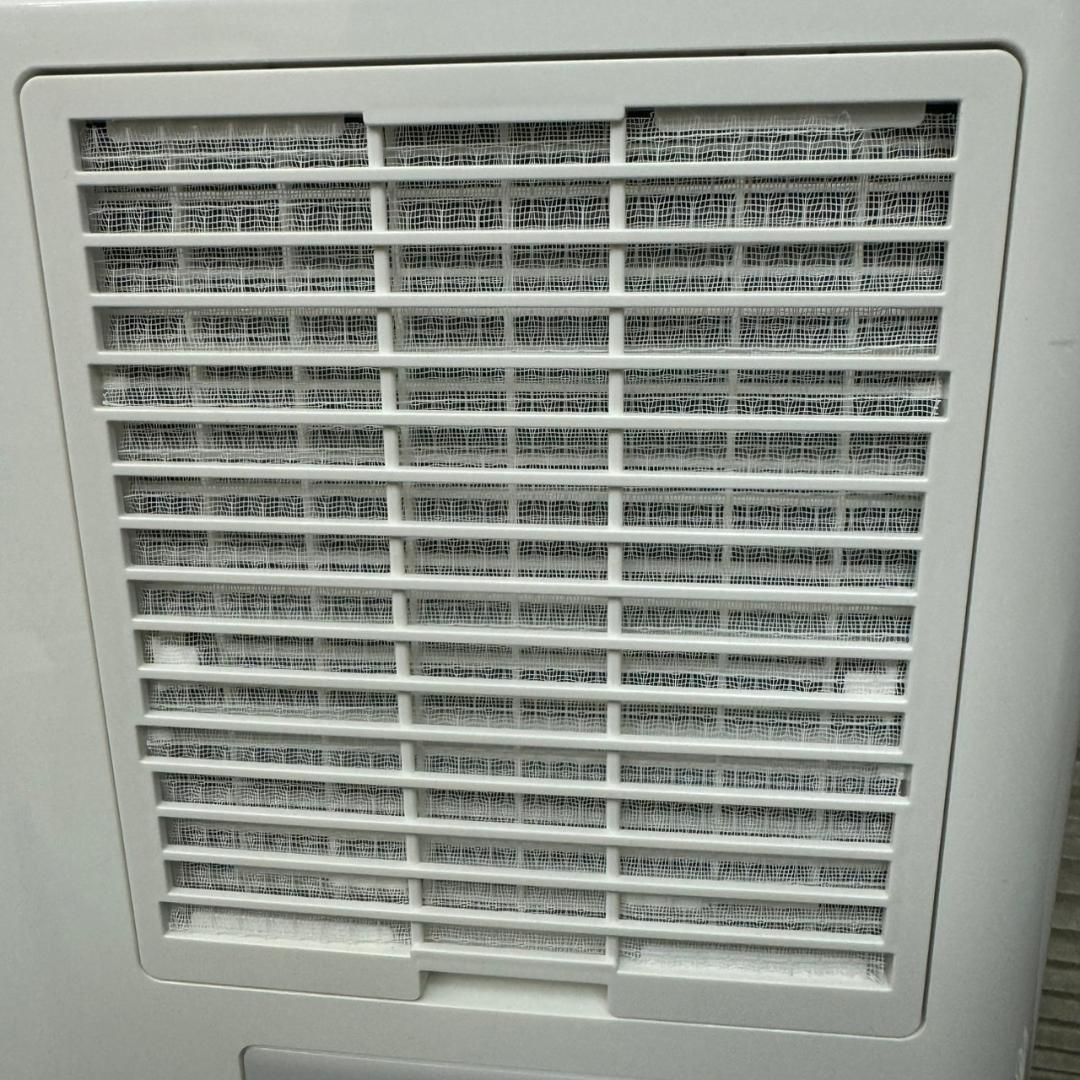 ☆コロナ　衣類乾燥除湿機　CD-S6322　2022年製　コンプレッサー方式