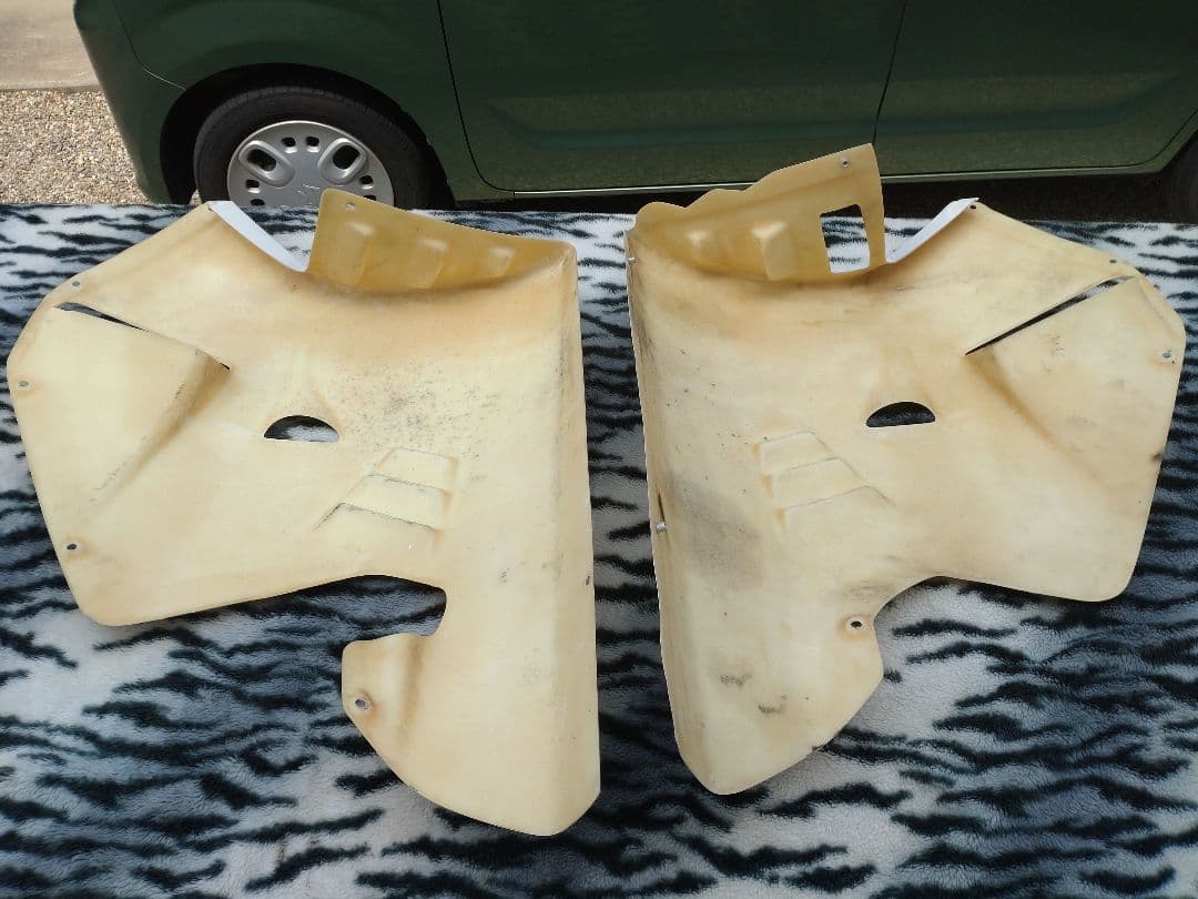 NSR250 MC28用FRPカウルセット　引取りに来られる方