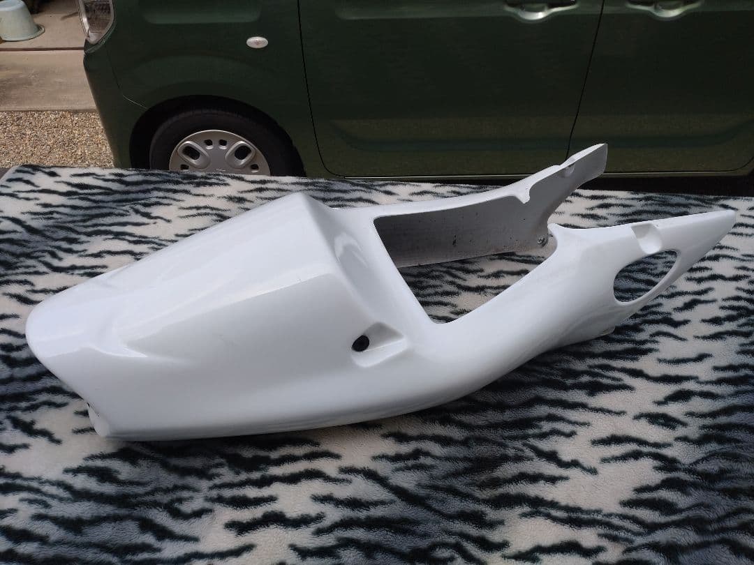 NSR250 MC28用FRPカウルセット　引取りに来られる方