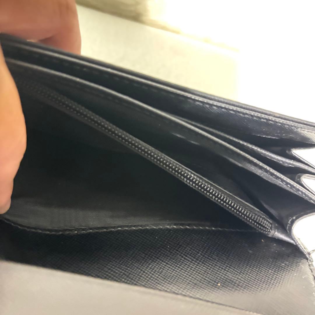 美品　PRADA プラダ　ブラック ナイロン　長財布　二つ折り財布