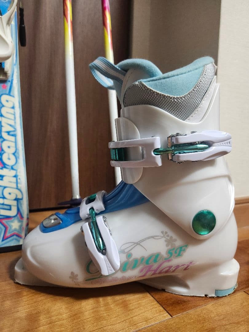 子供用スキーセット　スキー板　120cm　 ブーツ　22m　ストック85cm