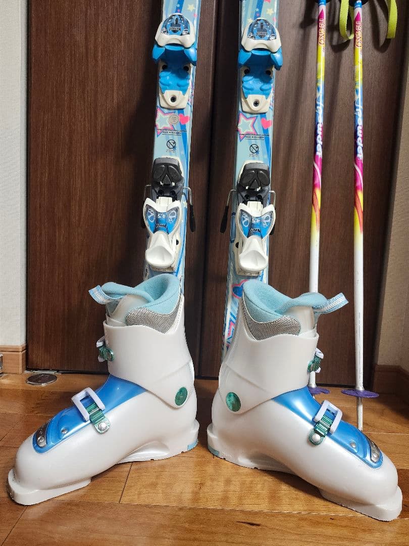 子供用スキーセット　スキー板　120cm　 ブーツ　22m　ストック85cm
