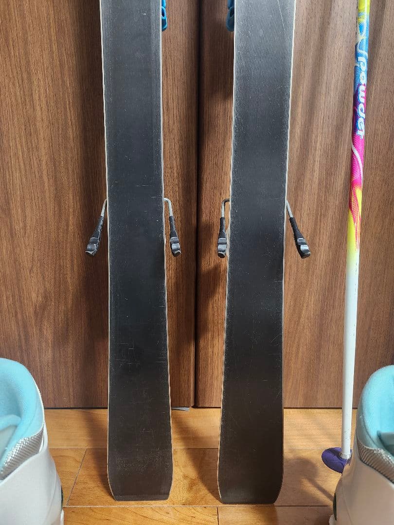 子供用スキーセット　スキー板　120cm　 ブーツ　22m　ストック85cm