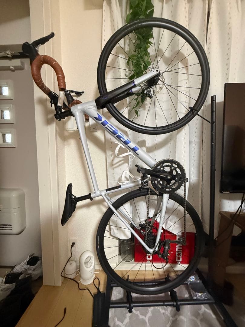 Trek Domane al2 gen4 ロードバイク 直接手渡し