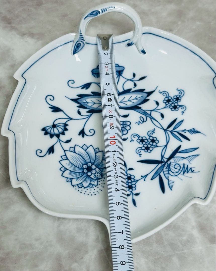 ドイツ　マイセン ブルーオニオン リーフディッシュ【10163m】