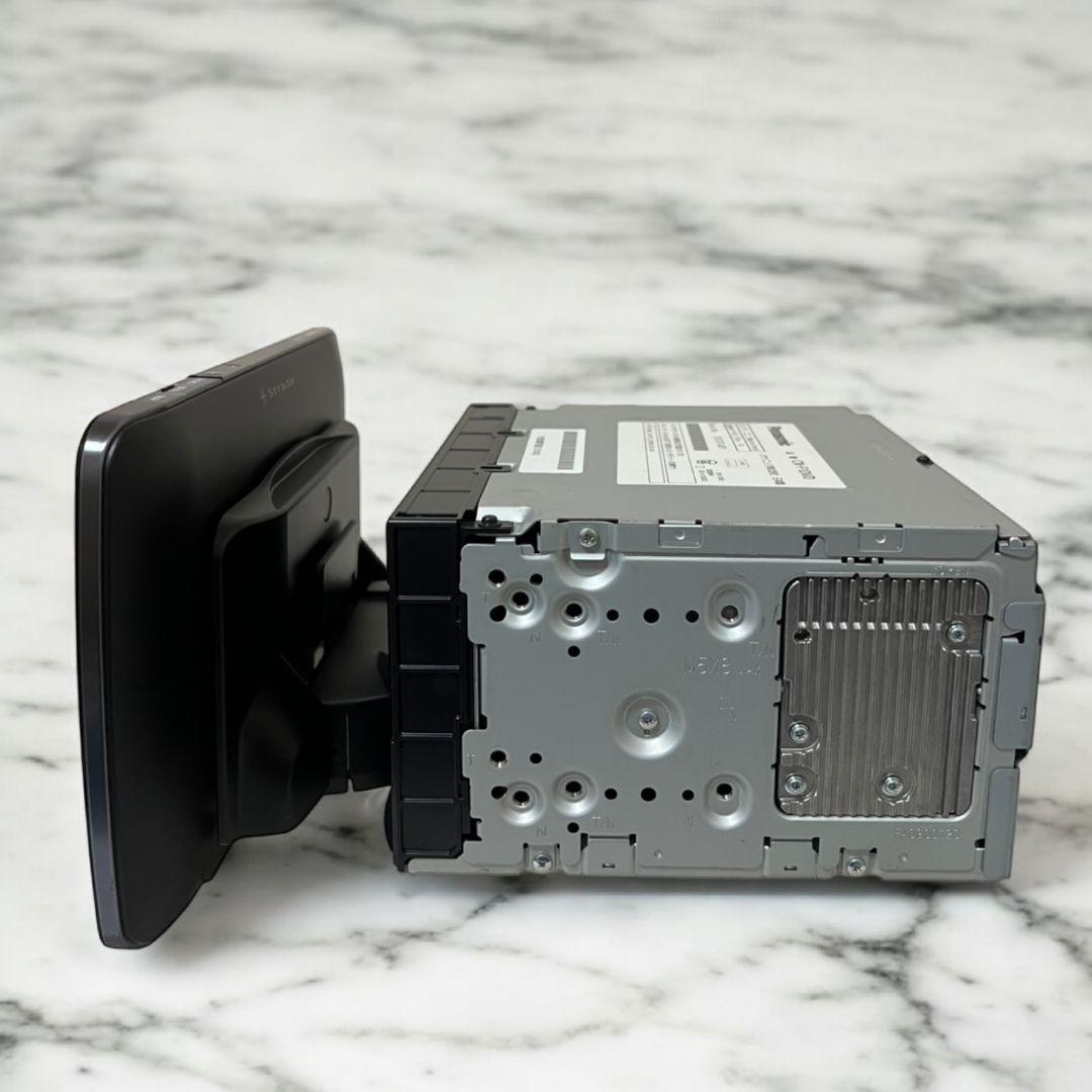 CN-F1DVD Panasonic パナソニック　フローティングナビ2018