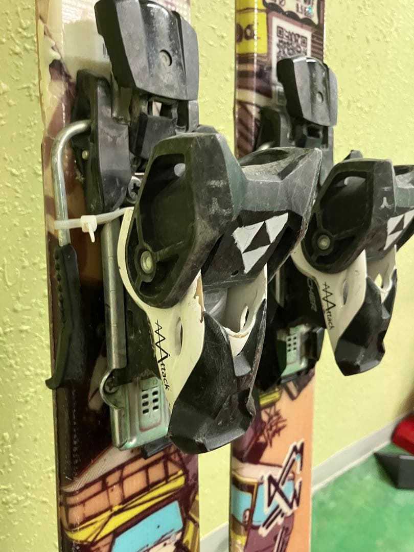 4FRNT 167cm グラフィックデザイン スキー板