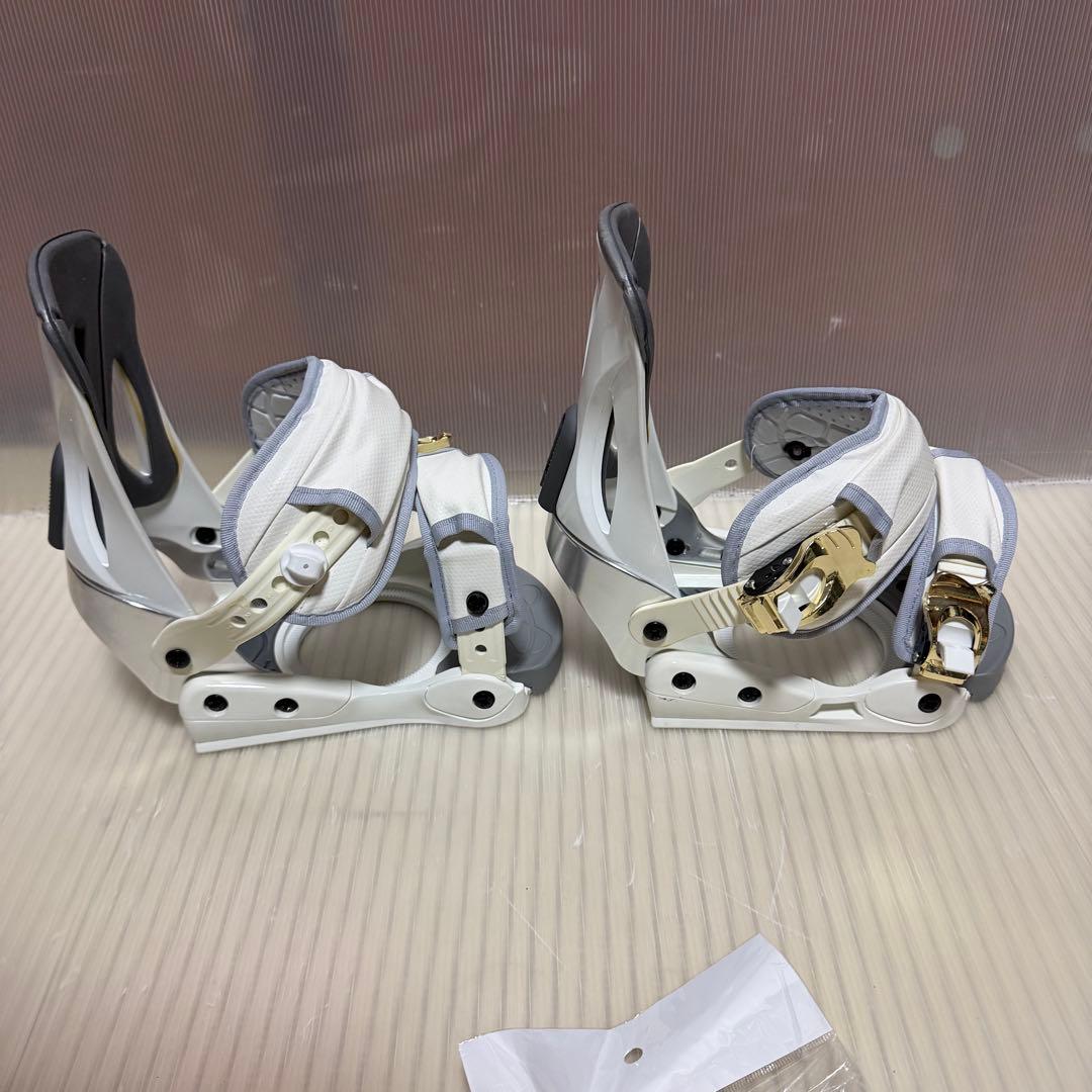 未使用　SPOON スプーン　バインディング　SMサイズ　23cm〜26cm