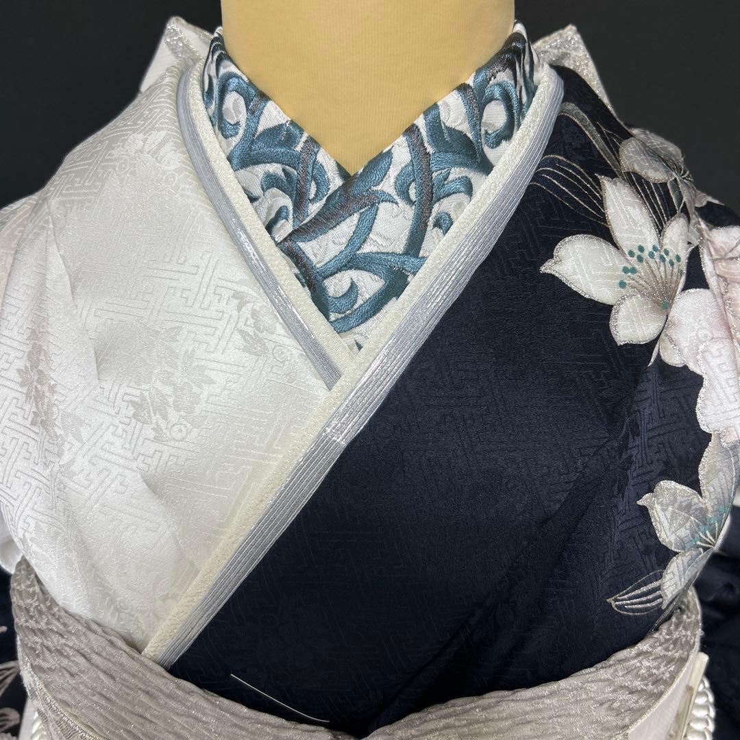 白紺染め分け牡丹のクール系振袖フルセット