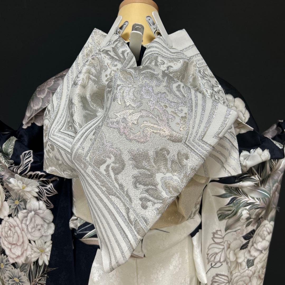 白紺染め分け牡丹のクール系振袖フルセット